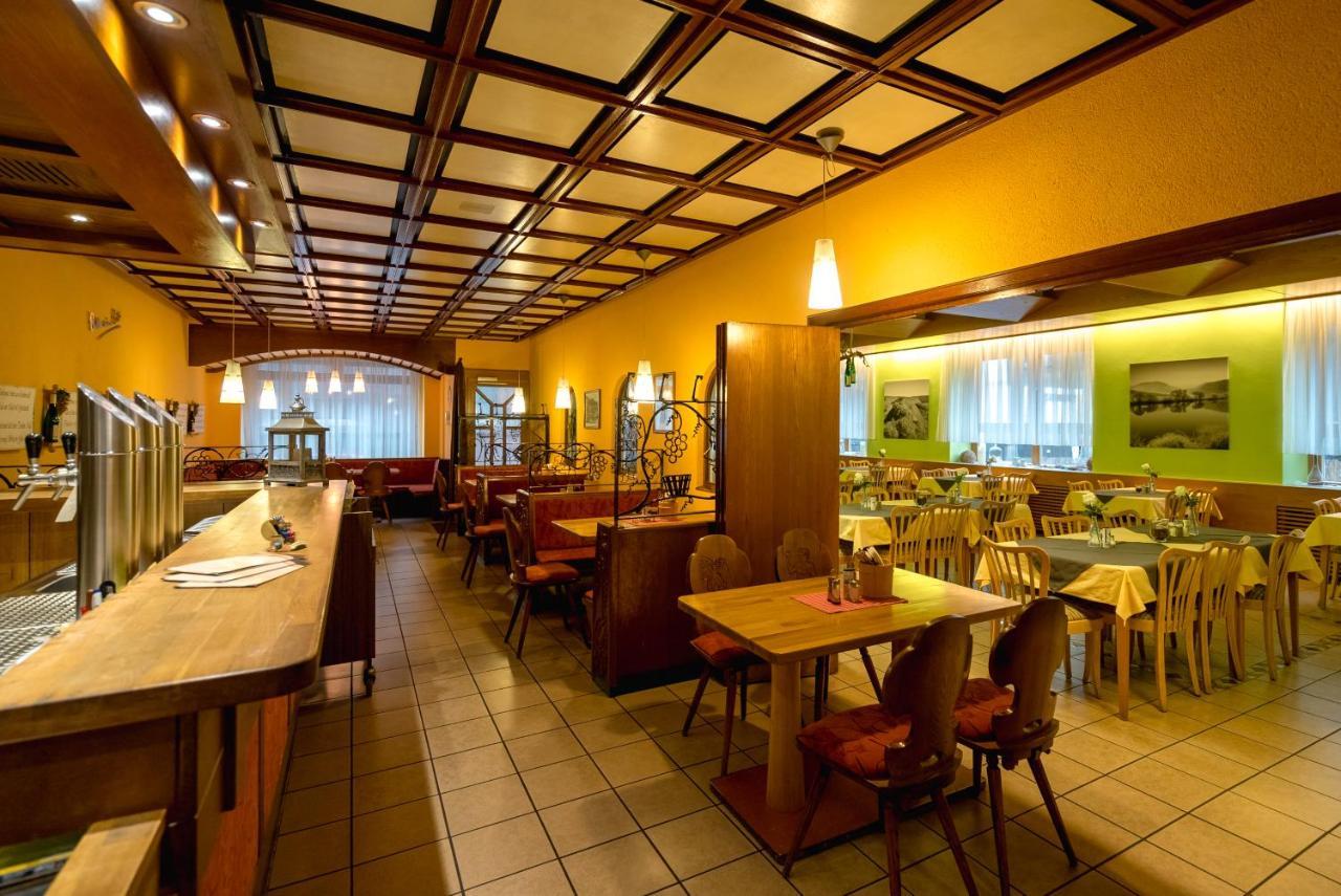 Central-Hotel Traben-Trarbach Esterno foto
