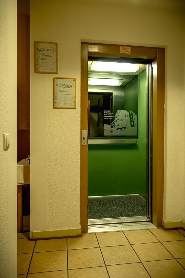 Central-Hotel Traben-Trarbach Esterno foto