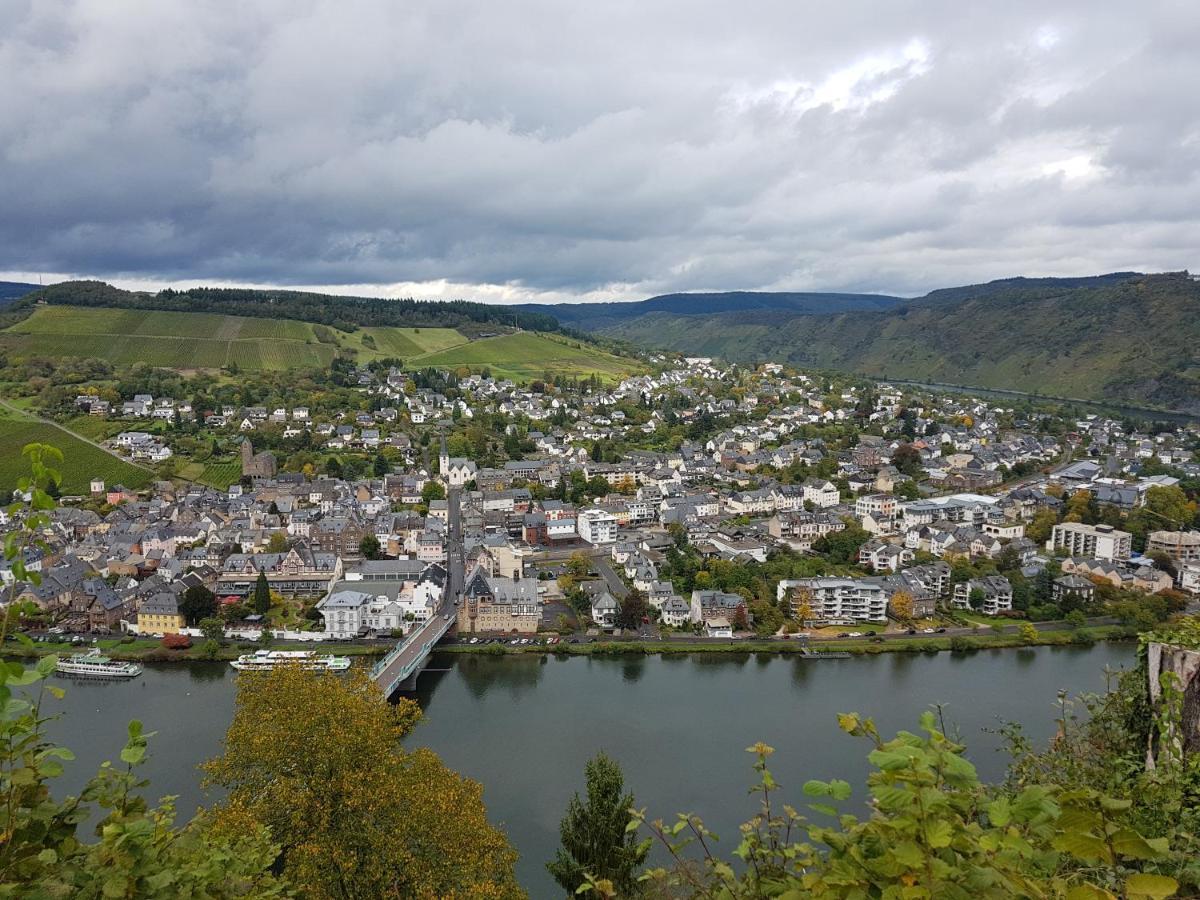 Central-Hotel Traben-Trarbach Esterno foto